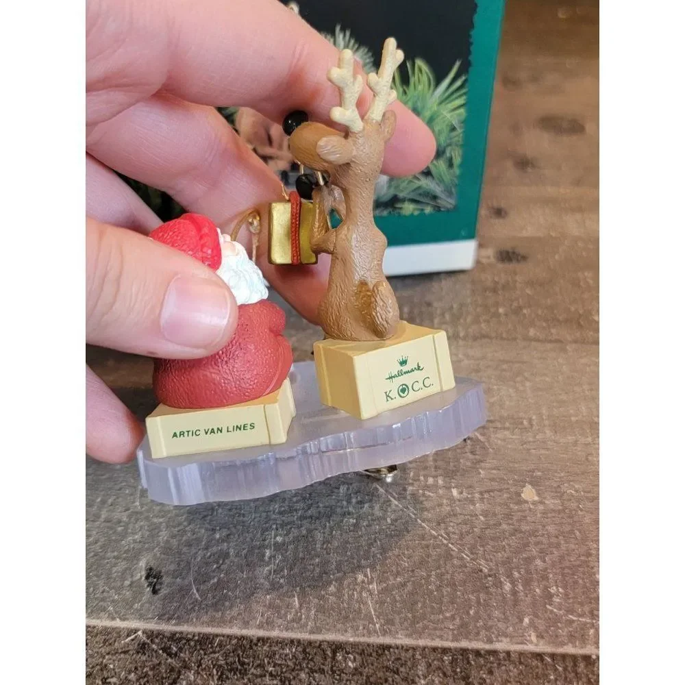 Hallmark fishing for fun 1995 ornament‎ Xmas Decor reindeer Santa